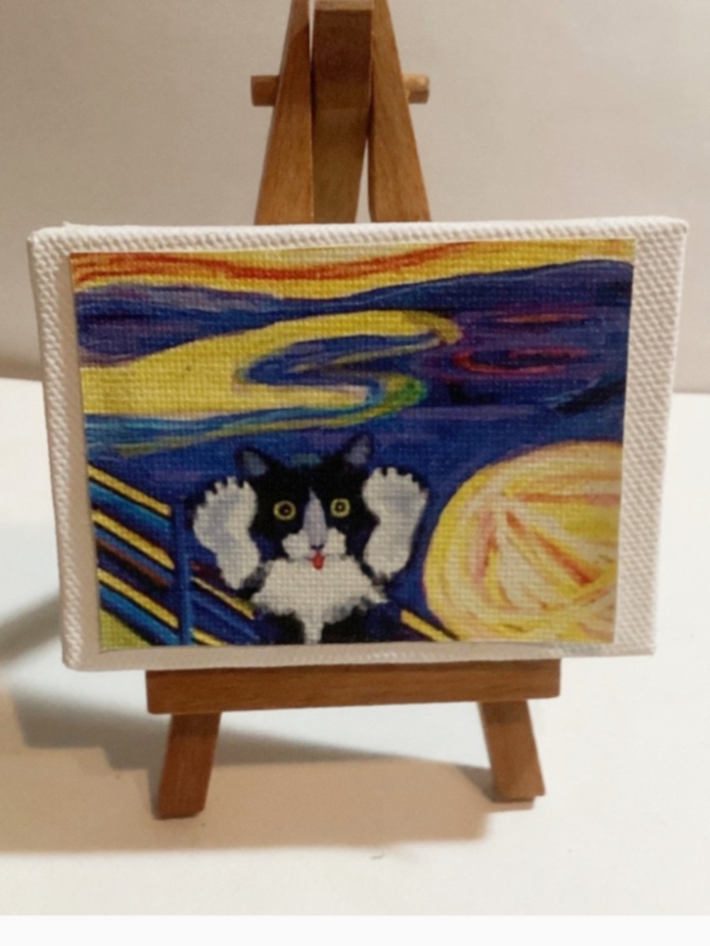Sheba’s Scream! Parody of “The Scream” by Munch, Famous Art And Easel